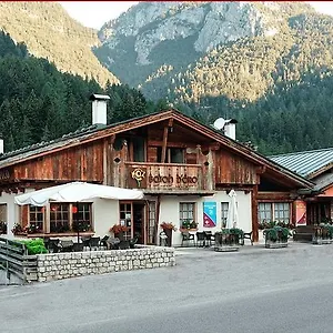 Locanda-Boton-DOro-Auronzo-di-Cadore-Exterior