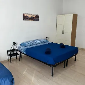 Palm-Rooms-Rome-Beds