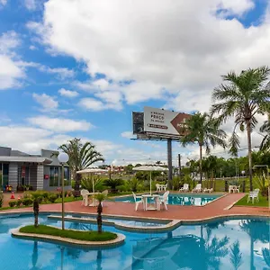 Foz-Fronteira-Hotel-Foz-do-Iguacu-Swimming-Pool