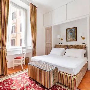 Fori-Imperiali-Luxe-Mansion-Hotel-Rome-Beds