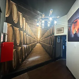 Stonehenge Inn Interior photo