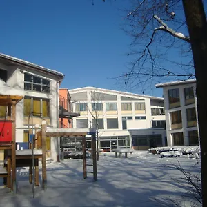 Hi Munich Park Youth Hostel Exterior photo