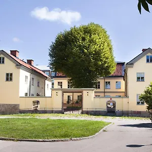 Hotel-Hellstens-Malmgard-Stockholm-Exterior