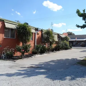 Wedderburn-Goldseeker-Motel-Exterior