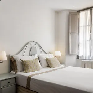 Numa-Florence-Palazzo-Belfiore-Exterior