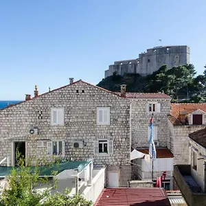 Rooms Pile Exterior photo