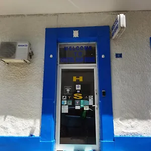 San Remo Hostel Exterior photo