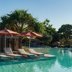 Elements Of Byron Amenities photo