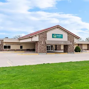 Quality-Inn-Columbus-Ne-Exterior