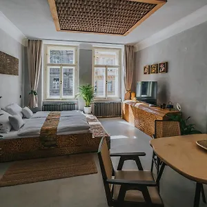 Bohemian-Experience-Aparthotel-Prague-Room