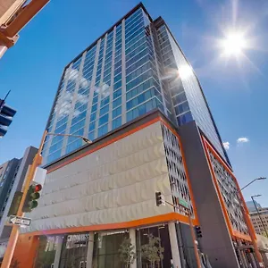 Phoenix-In-Downtown-Phoenix-Exterior