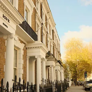 Bob-W-London-Olympia-Hotel-Nearby