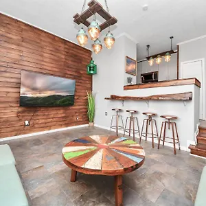 Gulf-Siesta-Vacation-Lofts-Aparthotel-Galveston-Room