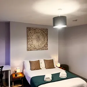 The-Wolfs-Tavern-London-Exterior