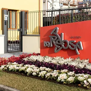 Appartamenti-Primula-Fiordaliso-Cascina-Da-Rosa-Capiago-Intimiano-Exterior