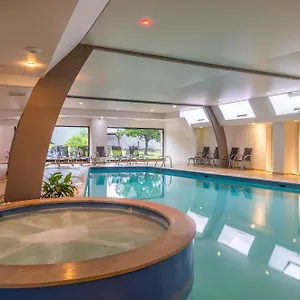 Domaine-Du-Limonay-The-Originals-Collection-Hotel-Saint-Meloir-des-Ondes-Nearby