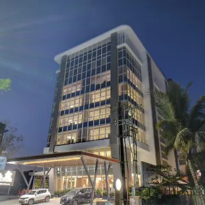 The-Ssk-Solitaire-Boutique-Hotel-And-Spa-Nashik-Exterior