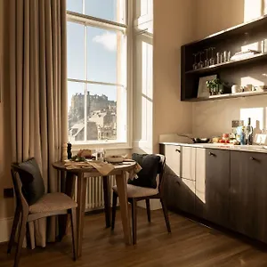 Moment-George-IV-Bridge-Hotel-Edinburgh-Restaurant