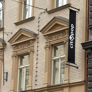 City-Pop-2Night-Prague-Self-Check-In-Exterior