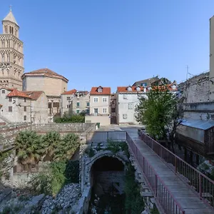 Grand-Palace-Luxury-Retreat-Tale-Of-The-Sea-Split-Exterior