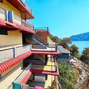 Hotel-Shalimar-The-Mall-Road-Nainital-Exterior