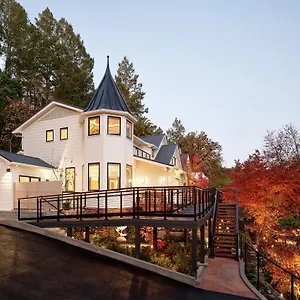 Okaeri-Hotel-Calistoga-Exterior