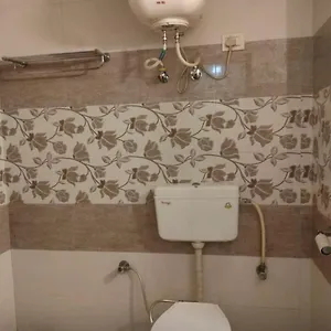 Orang-Lodge-Rishikesh-Toilets