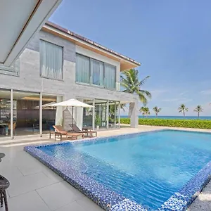 The-Ocean-Resort-Danang-Amenities