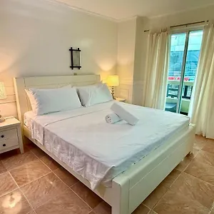 Boracay-Paradise-Hotel-Balabag-Room