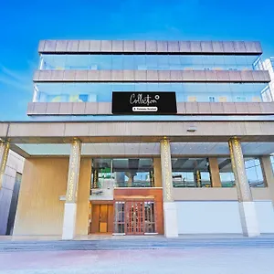 Fabhotel-High-Rise-Suites-Nr-Marathahalli-Bridge-Bangalore-Exterior