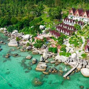 Fly-Up-Resort-Lai-Son-Exterior