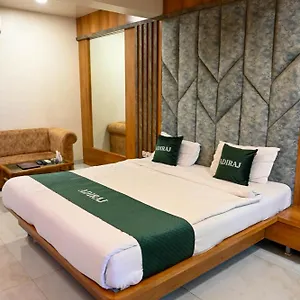 Hotel-Adiraj-Residency-Navi-Mumbai-Room