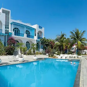 Santorini-Villa-Cam-Ranh-Exterior
