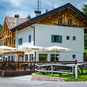 Rifugio Viote Exterior photo