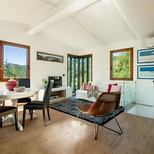 La-Villetta-2-Elegant-And-Cozy-Cottage-With-Free-Parking-And-A-C-Rapallo-Room