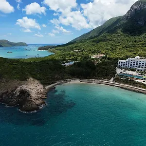 Orson-Hotel-Resort-Con-Dao-Snorkeling-Turtle-Release-Tour-Chi-Khu-Co-Ong-Nature