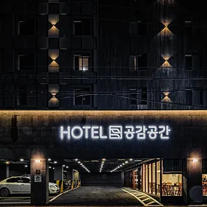 Hotel-Gonggam-Gonggan-Busan-Station-Exterior