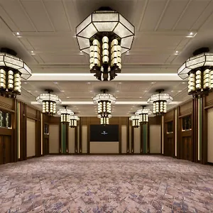 Waldorf-Astoria-Osaka-Hotel-Exterior