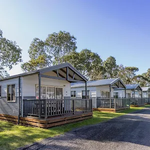 Ocean-Grove-Holiday-Park-Exterior