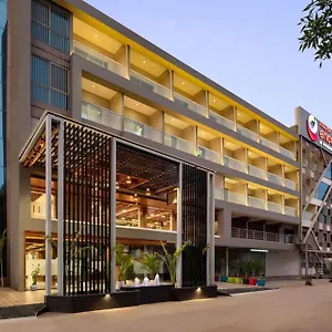 Ramada-Encore-By-Wyndham-Viramgam-Exterior