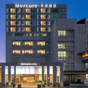 Mercure-Shanghai-Hongqiao-South-Exterior