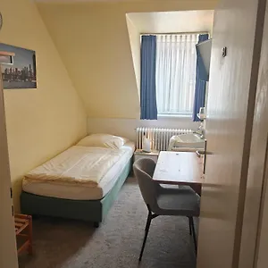 Hotel Flora Room photo