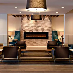 Delta-Hotels-By-Marriott-Winnipeg-Interior