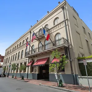 Prince-Conti-Hotel-New-Orleans-Exterior