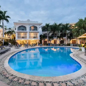 El-Rancho-Haiti-Port-au-Prince-Swimming-Pool