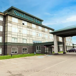 Sandman-Hotel-Red-Deer-Exterior