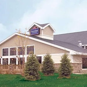 Americinn-By-Wyndham-Charlevoix-Exterior