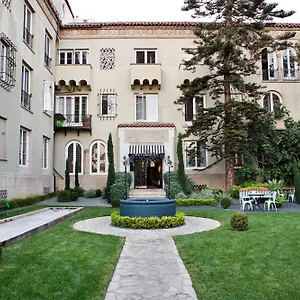 Palihouse-Santa-Monica-Hotel-Exterior