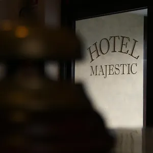 Hotel-Majestic-San-Giuliano-Milanese-Macro-Details
