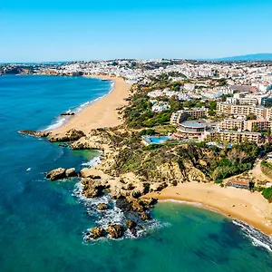 Auramar Beach Resort Beach photo